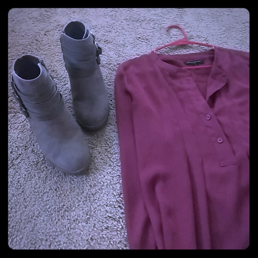 American Eagle Grey Faux Suede Booties